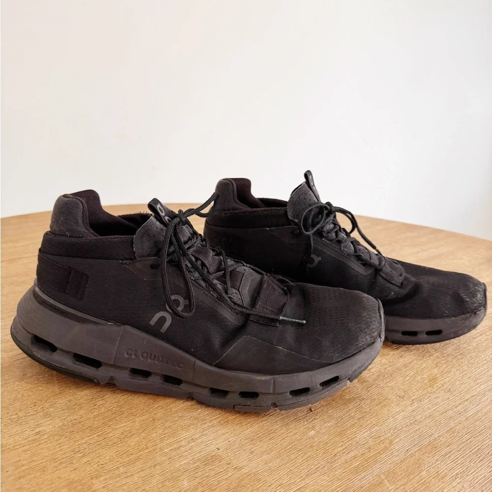 On Running Cloud Black Athletic Sneakers mens 7.5